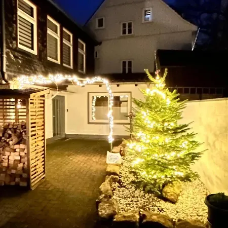 Am Trollmoench Feriehus *